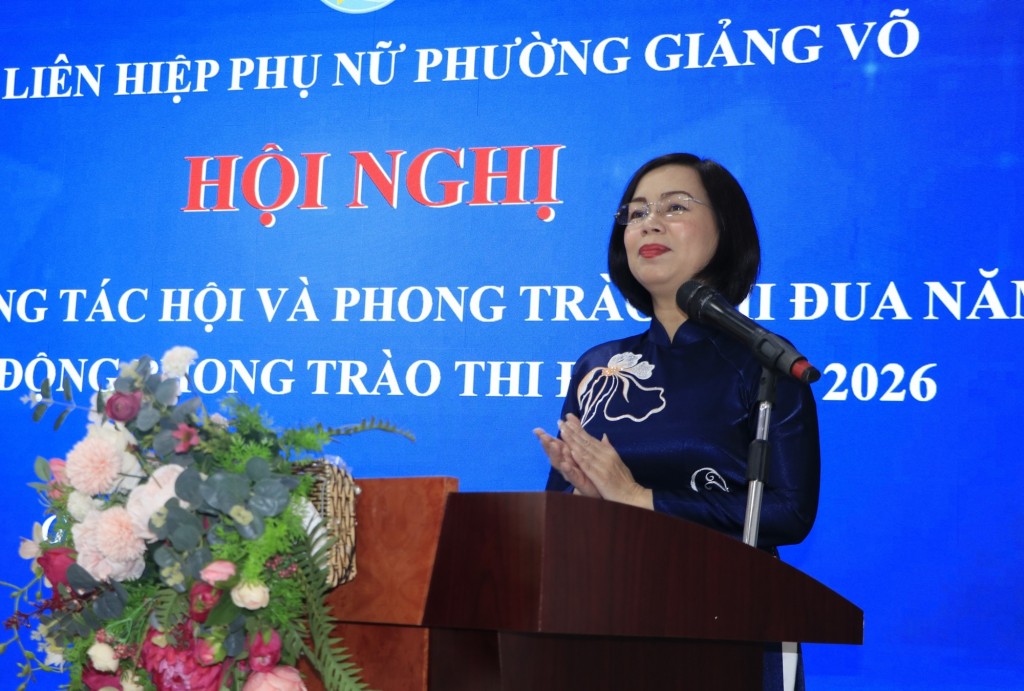 Đồng chí Nguyễn Quế Anh, Phó Bí thư Thường trực Đảng ủy phường Giảng Võ phát biểu chỉ đạo tại Hội nghị Đồng chí Nguyễn Quế Anh, Phó Bí thư Thường trực Đảng ủy phường Giảng Võ phát biểu chỉ đạo tại Hội nghị