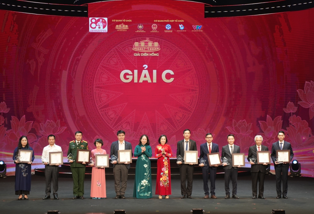 Báo Tuổi trẻ Thủ đô đoạt Giải C Giải Diên Hồng năm 2026 Báo Tuổi trẻ Thủ đô đoạt Giải C Giải Diên Hồng năm 2026