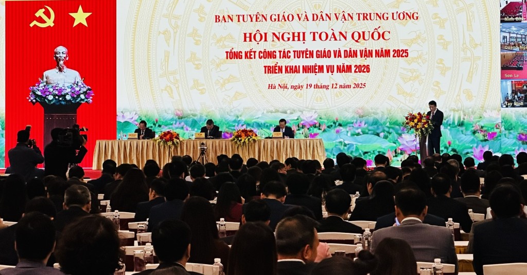 Tổng Bí thư Tô Lâm dự tổng kết ngành Tuyên giáo và Dân vận Tổng Bí thư Tô Lâm dự tổng kết ngành Tuyên giáo và Dân vận