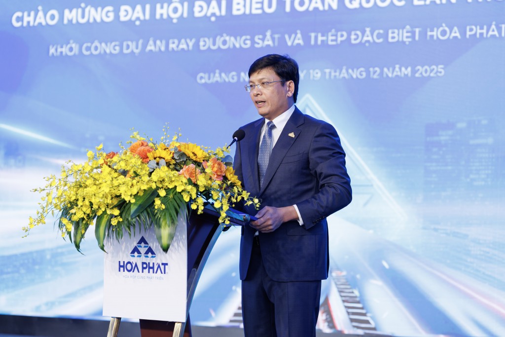 ông Mai Văn Hà, Giám đốc Công ty Cổ phần Ray và Thép đặc biệt Hòa Phát Dung Quất ông Mai Văn Hà, Giám đốc Công ty Cổ phần Ray và Thép đặc biệt Hòa Phát Dung Quất