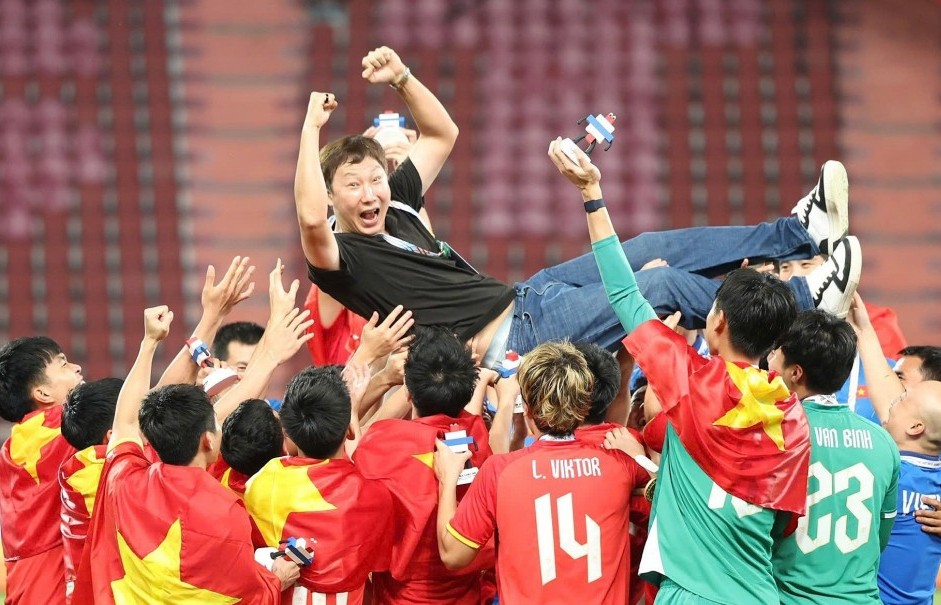 Thủ tướng gửi thư chúc mừng Đội tuyển bóng đá nam U22 và Đội tuyển nữ Futsal quốc gia Việt Nam