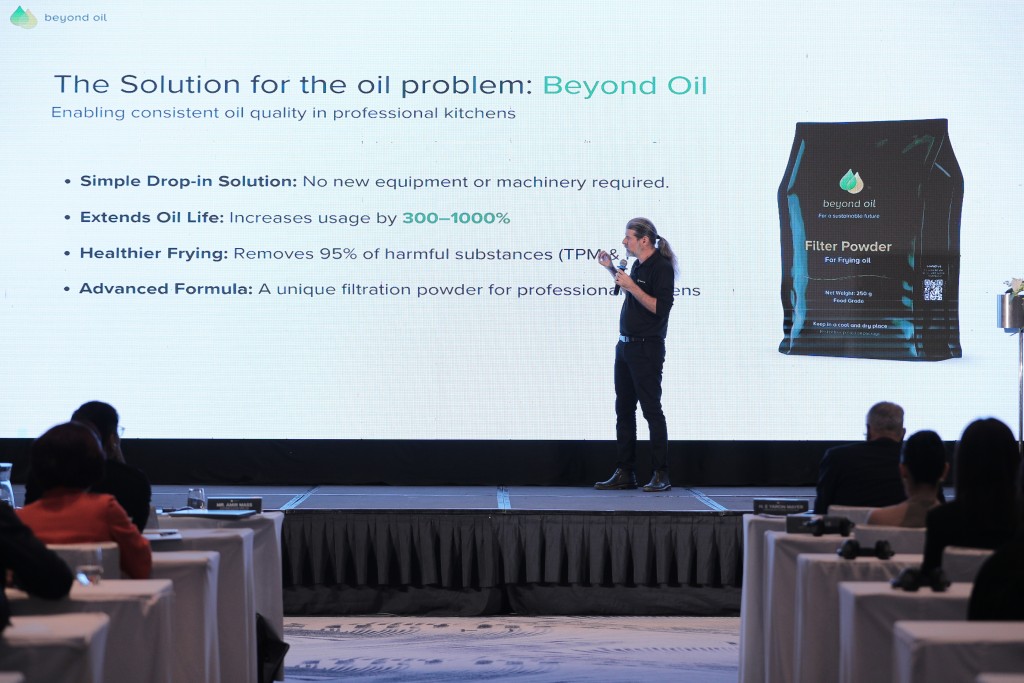 Dầu chiên tái sử dụng nhiều lần và lời giải cho bài toán thực phẩm an toàn Dầu chiên tái sử dụng nhiều lần và lời giải cho bài toán thực phẩm an toàn