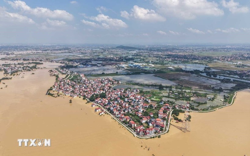 Thiên tai tại Việt Nam năm 2025 gây thiệt hại hơn 100.000 tỷ đồng. (Ảnh: Hoàng Hiếu/TTXVN)