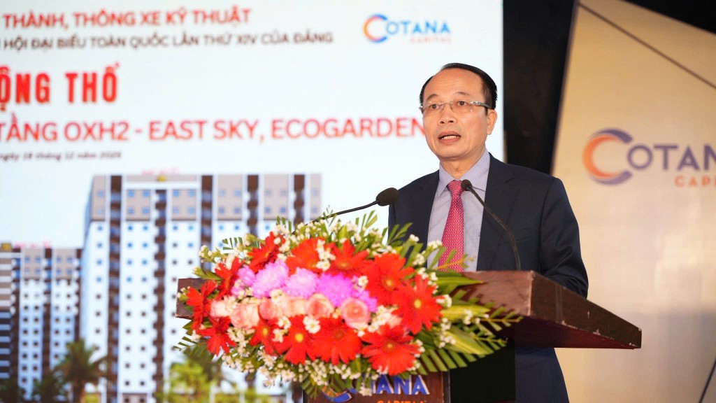 Phó Chủ tịch UBND thành phố Huế Phan Quý Phương phát biểu tại lễ khởi công 