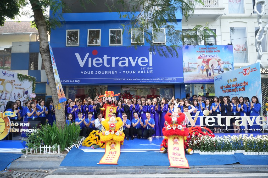 Vietravel ra mắt nhận diện thương hiệu mới, đánh dấu 30 năm phát triển và vươn mình cùng đất nước