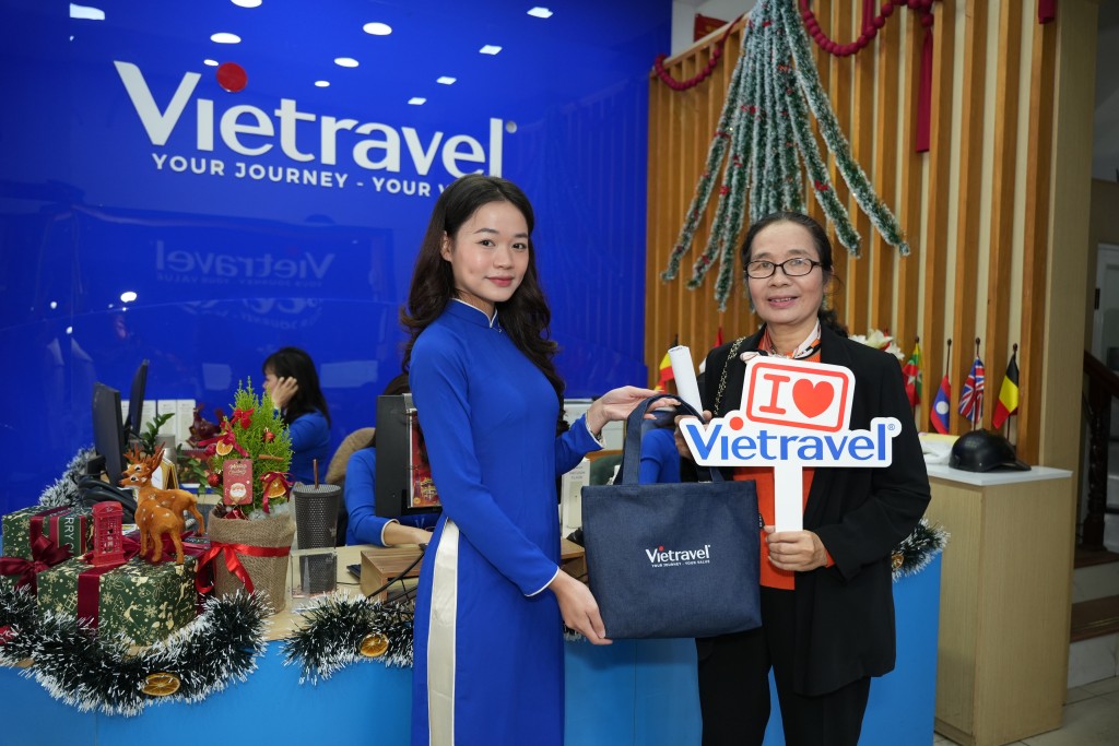 Vietravel ra mắt nhận diện thương hiệu mới, đánh dấu 30 năm phát triển và vươn mình cùng đất nước
