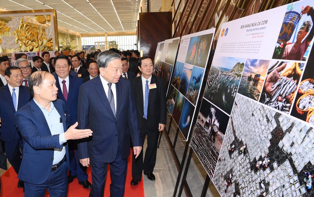 Phát biểu của Tổng Bí thư Tô Lâm tại Hội nghị toàn quốc tổng kết công tác Tuyên giáo và Dân vận Phát biểu của Tổng Bí thư Tô Lâm tại Hội nghị toàn quốc tổng kết công tác Tuyên giáo và Dân vận