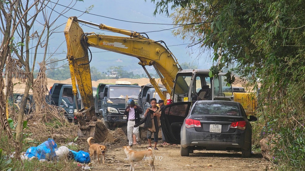 UBND xã Hà Nha thông tin về cải tạo 172 ngàn mét khối đất UBND xã Hà Nha thông tin về cải tạo 172 ngàn mét khối đất