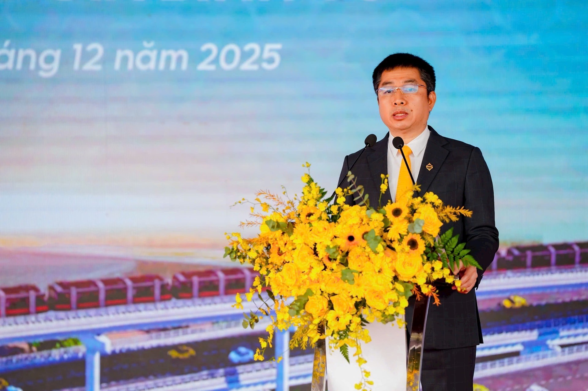 Chủ tịch Sun Group vùng miền Bắc Nguyễn Quang Huy phát biểu tại lễ khởi công.