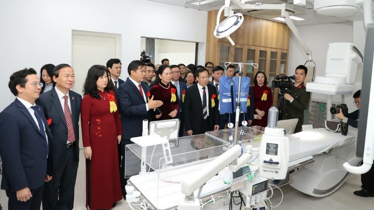 Bộ Y tế khánh thành Bệnh viện Bạch Mai, Việt Đức cơ sở 2