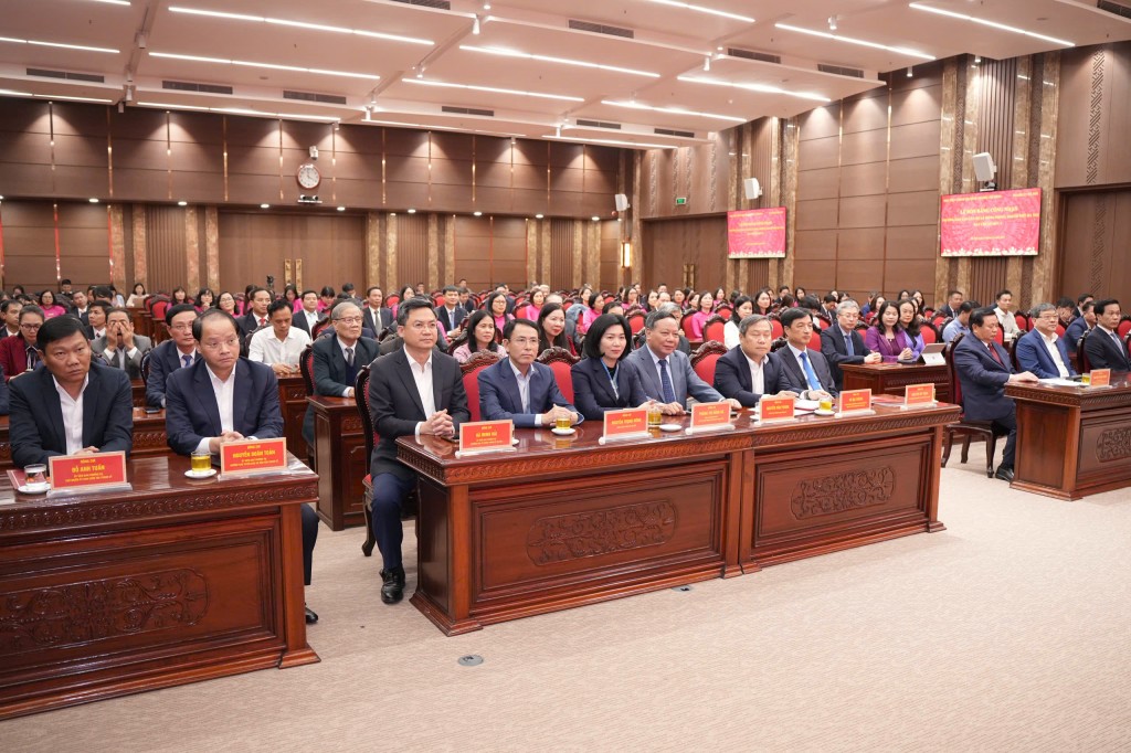 Ghi nhận những nỗ lực, phấn đấu trở thành trường bồi dưỡng cán bộ chất lượng cao, hiện đại