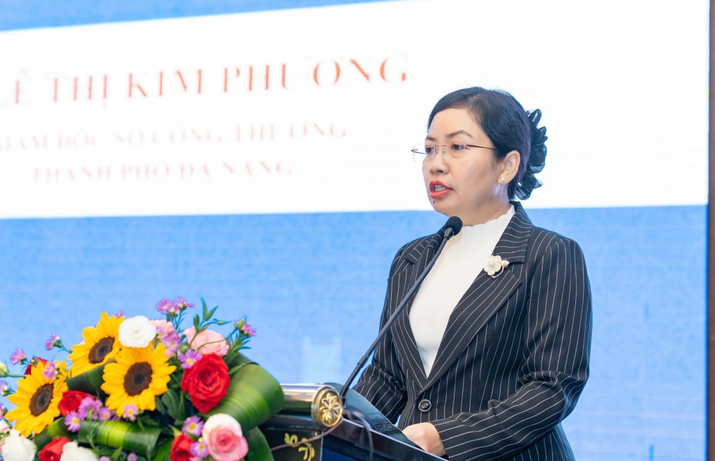 Giám đốc Sở Công thương Đà Nẵng Lê Thị Kim Phương phát biểu khai mạc hội thảo (Ảnh Đ.Minh)