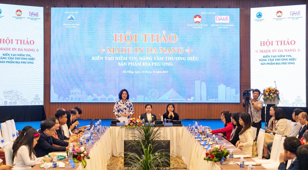 Sở Công thương chủ trì, phối hợp Ủy ban MTTQ Việt Nam thành phố và Hiệp hội Nữ doanh nhân đang nghiên cứu xây dựng Đề án “Xây dựng và Phát triển thương hiệu cho các sản phẩm tiêu biểu của thành phố Đà Nẵng, Niềm tin hàng Việt - Made in Da Nang” (Ảnh Út Vũ)
