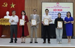 Trao giải Cuộc thi trực tuyến tìm hiểu Mặt trận Tổ quốc Việt Nam