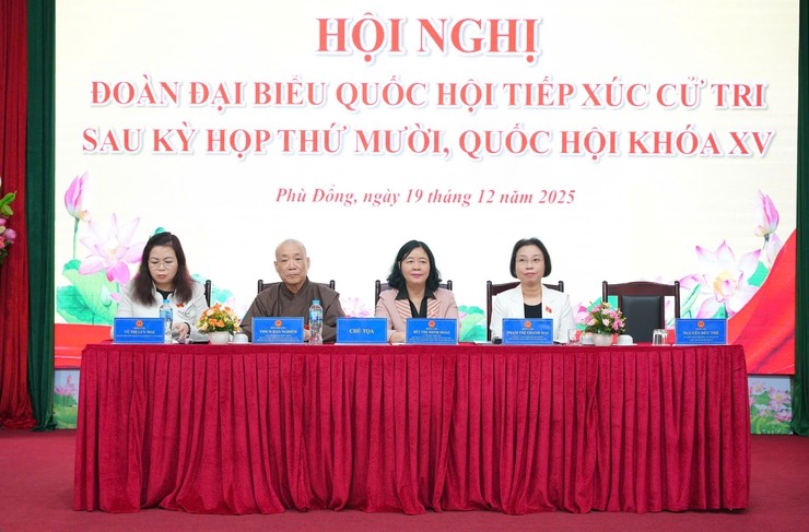 Cử tri kiến nghị tháo gỡ khó khăn khi giải quyết các thủ tục liên quan đến đất đai