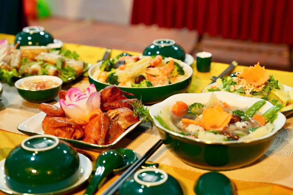 “Chìa khóa vàng” cho phát triển văn hóa ẩm thực Hà Nội