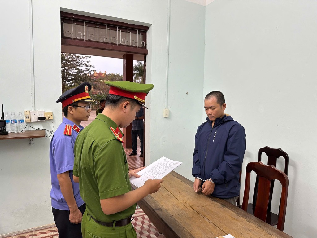 Đối tượng Võ Văn Tiến tại cơ quan Công an (