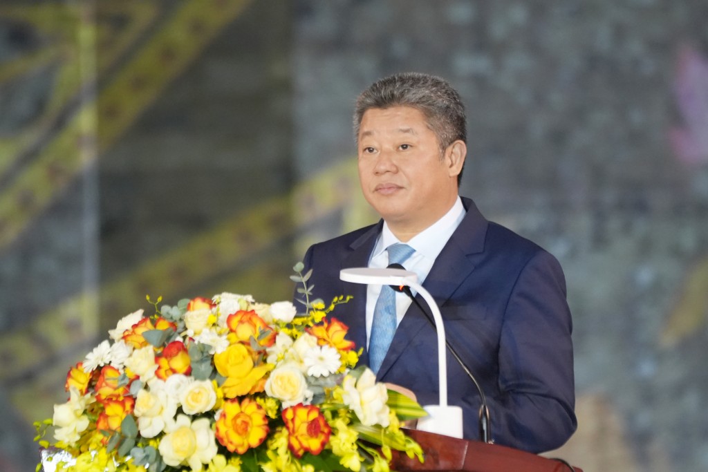 Đồng chí Nguyễn Mạnh Quyền - Phó Chủ tịch UBND thành phố Hà Nội khẳng định cam kết TP Hà Nội luôn đồng hành cùng bà con nông dân và doanh nghiệp tại địa phương và trên cả nước.