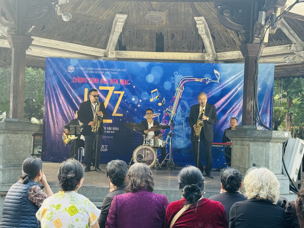 Hai thế hệ trong gia đình nhạc Jazz cùng cất tiếng nhạc gửi tới khán giả trong và ngoài nước
