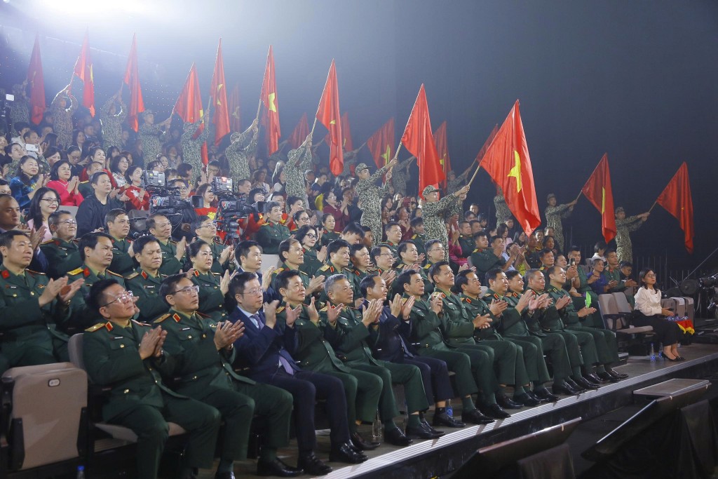 “Mệnh lệnh từ trái tim” tôn vinh phẩm chất bộ đội Cụ Hồ