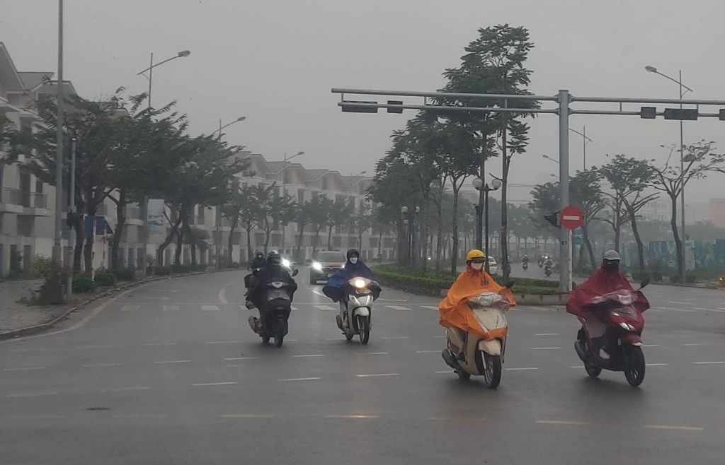 Bắc Bộ có sương mù, Trung Bộ đến Nam Bộ mưa cục bộ