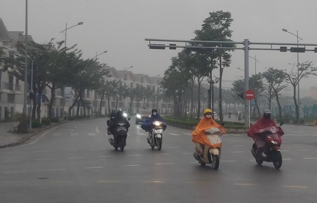 Bắc Bộ có sương mù, Trung Bộ đến Nam Bộ mưa cục bộ