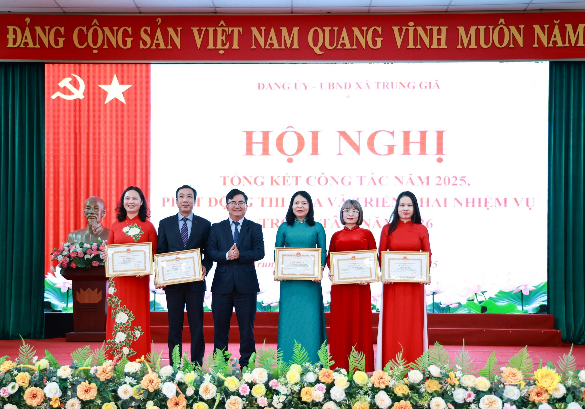 Xã Trung Giã phát động phong trào thi đua năm 2026