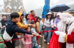 Sun World Ba Na Hills biến thành “ngôi làng cổ tích” dịp Giáng sinh