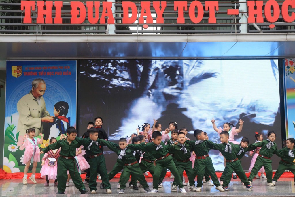 Giáo dục truyền thống cách mạng cho học sinh tiểu học