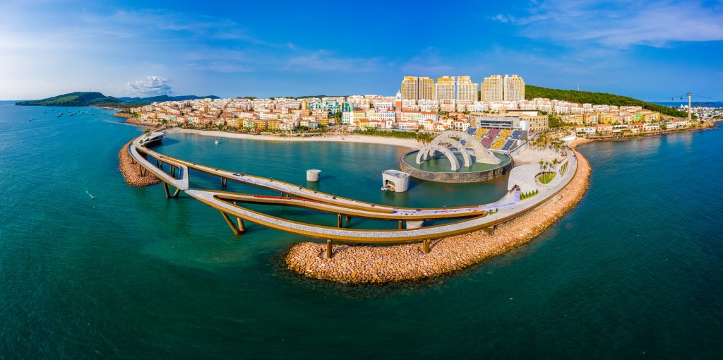 Hệ sinh thái vui chơi giải trí, nghỉ dưỡng Sun Group kiến tạo tại đảo Ngọc. Ảnh: Ánh Dương