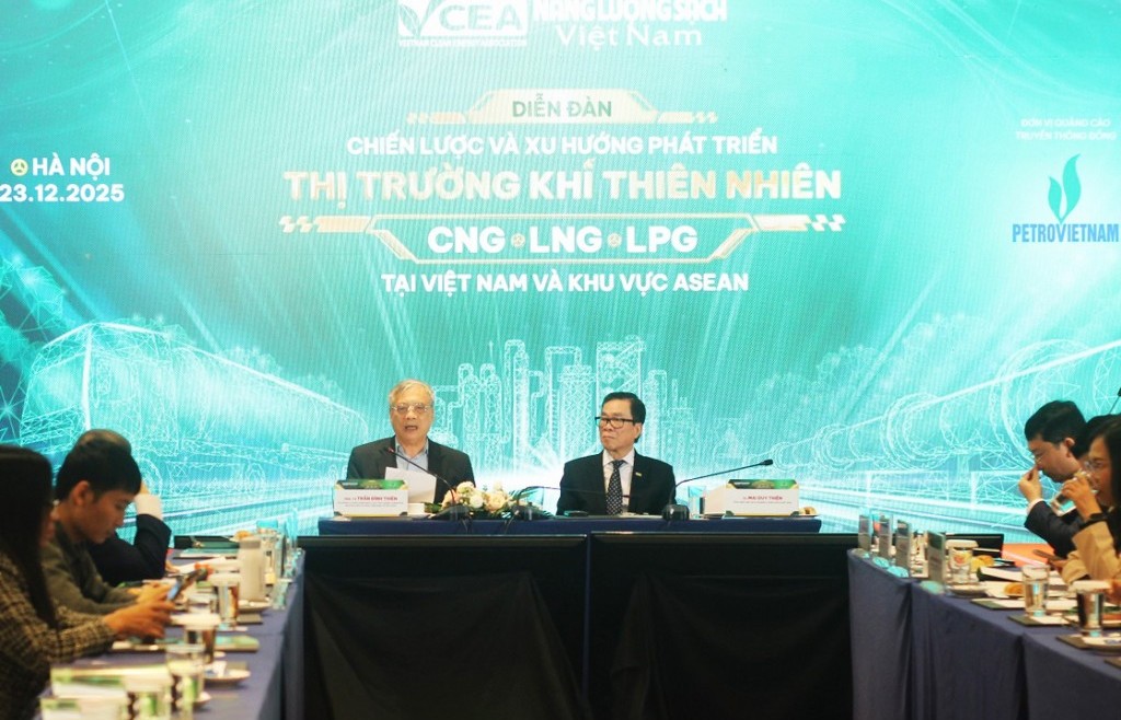 Khí thiên nhiên nổi lên như “nhiên liệu bản lề” trong chiến lược năng lượng xanh