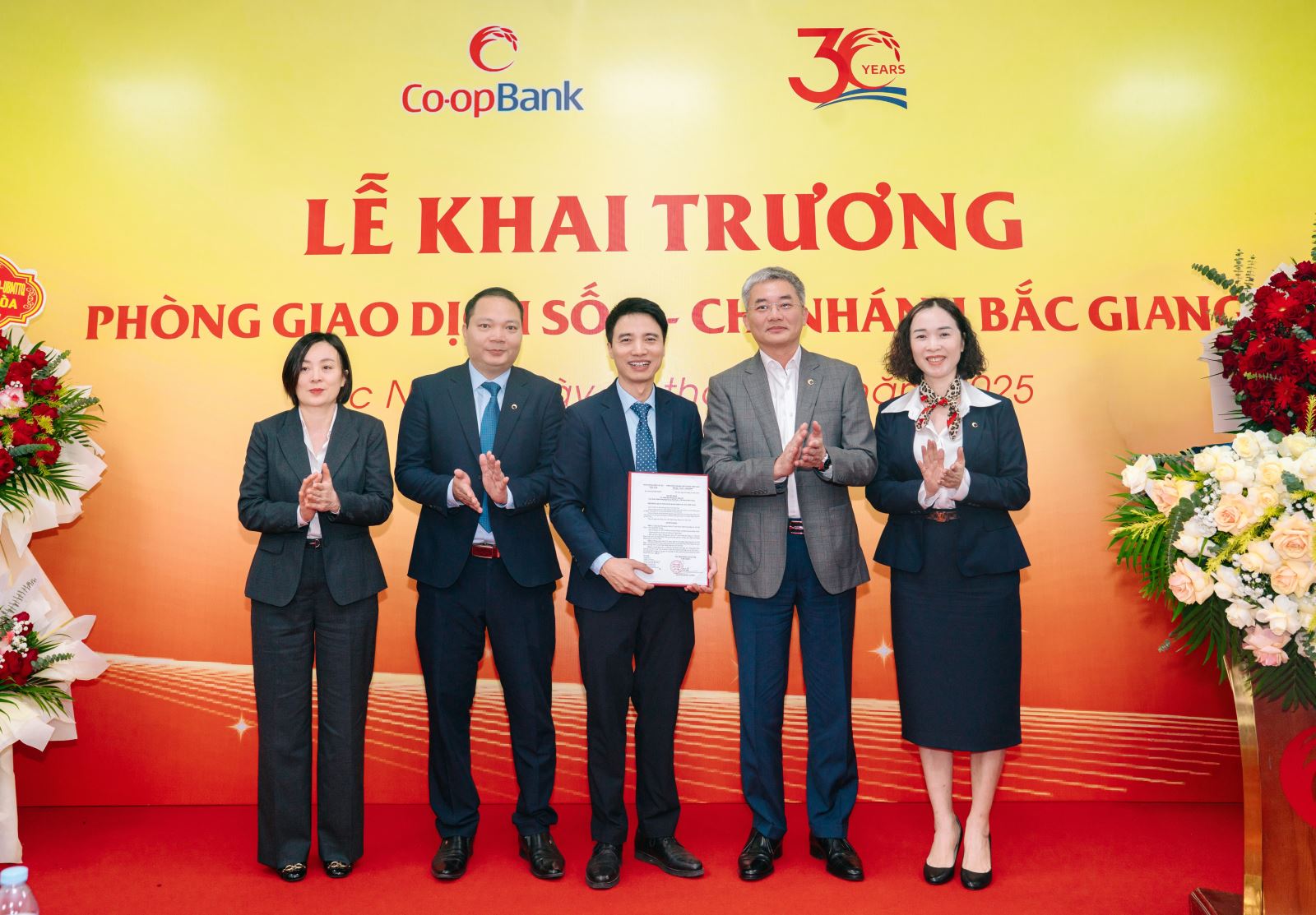 Co-opBank chi nhánh Bắc Giang khai trương Phòng giao dịch số 2