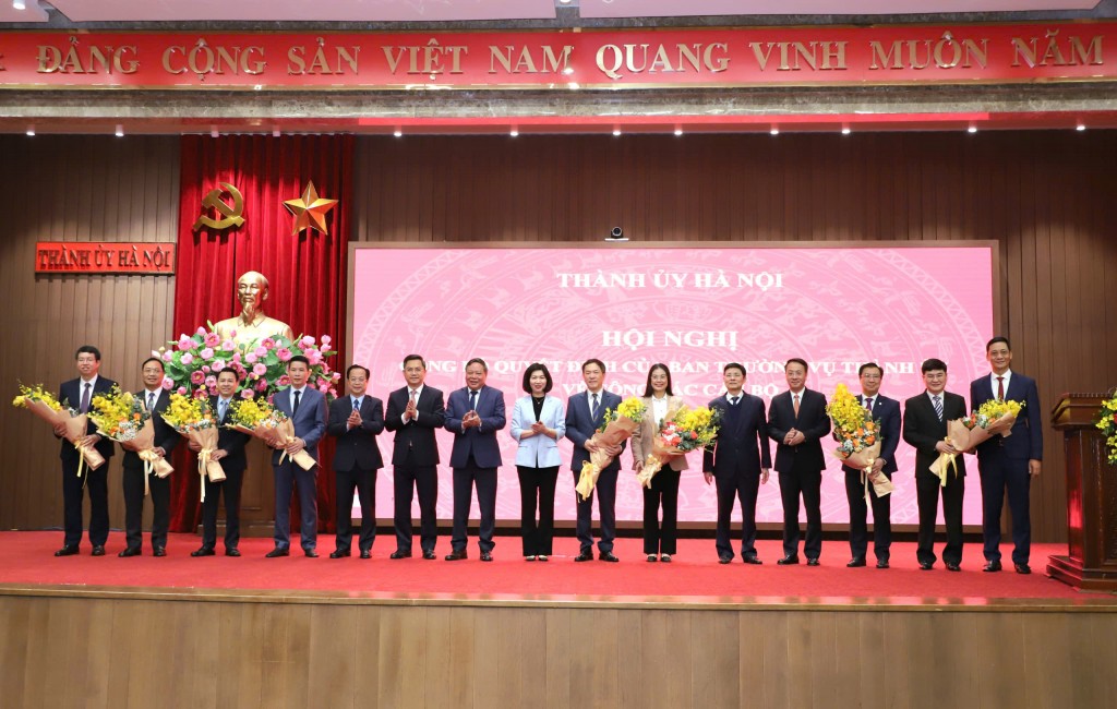 Ban Thường vụ Thành uỷ Hà Nội điều động, phân công cán bộ