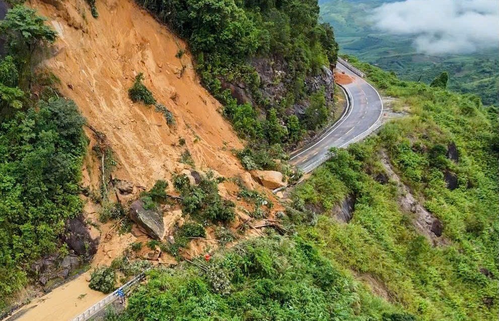 Khánh Hòa: Thông xe có điều kiện qua đèo Khánh Lê