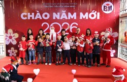 Mùa Giáng sinh trọn vẹn, đầm ấm ở trường Tiểu học Bình Minh