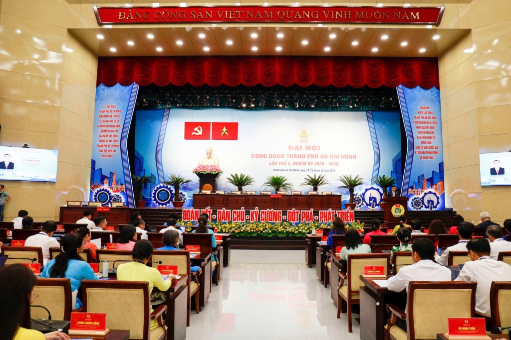 Quang cảnh đại hội