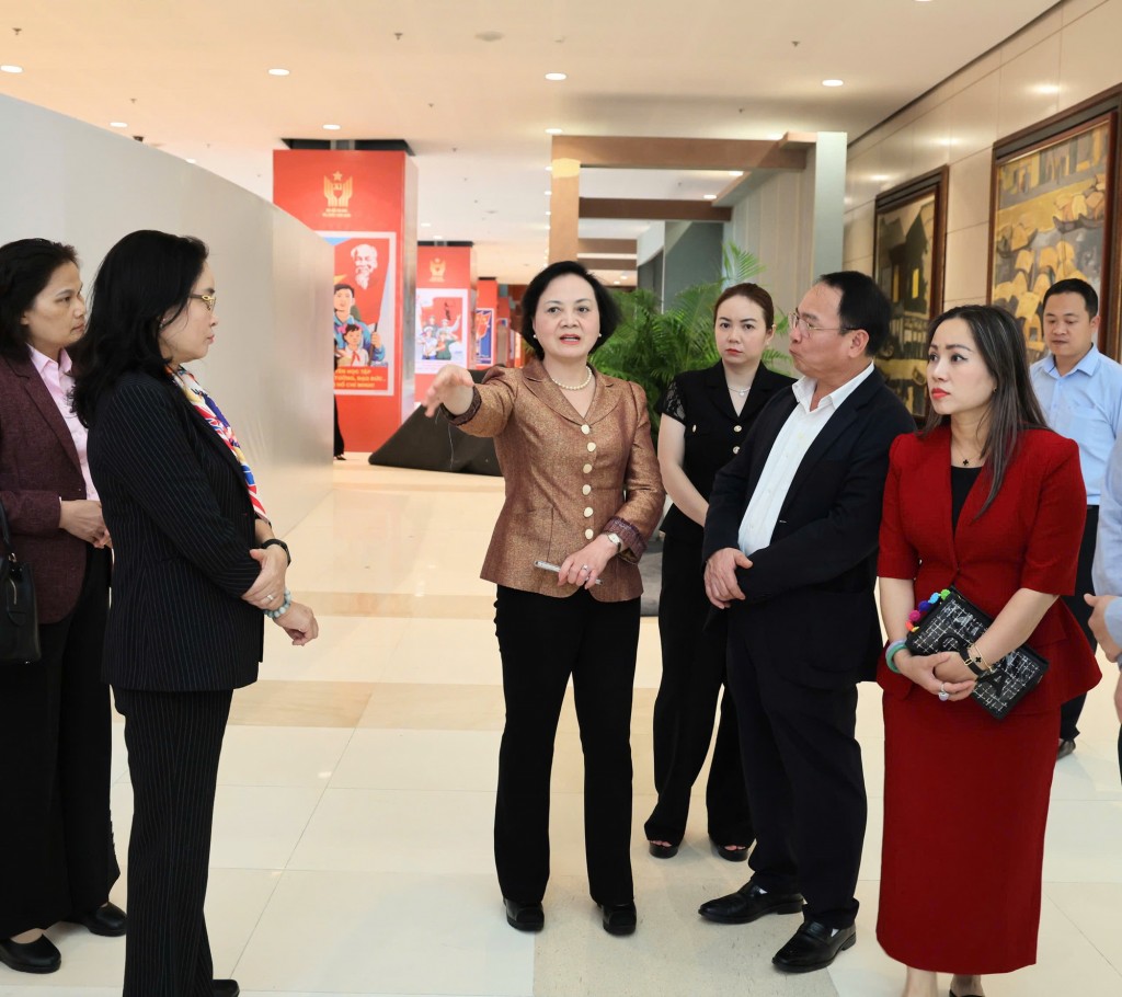 Phó Thủ tướng Phạm Thị Thanh Trà yêu cầu các đơn vị phải huy động tối đa nguồn lực, làm việc với tinh thần trách nhiệm cao nhất - Ảnh: VGP/Thu Giang