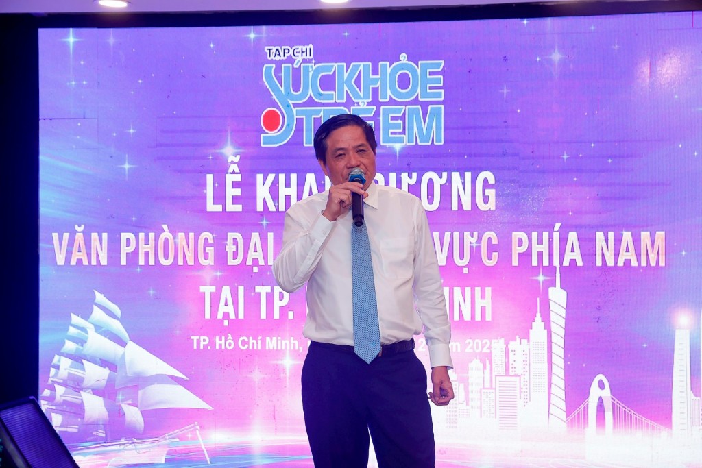 TS.Trần Doãn Tiến – Tổng Biên tập Tạp chí Sức khỏe Trẻ em phát biểu