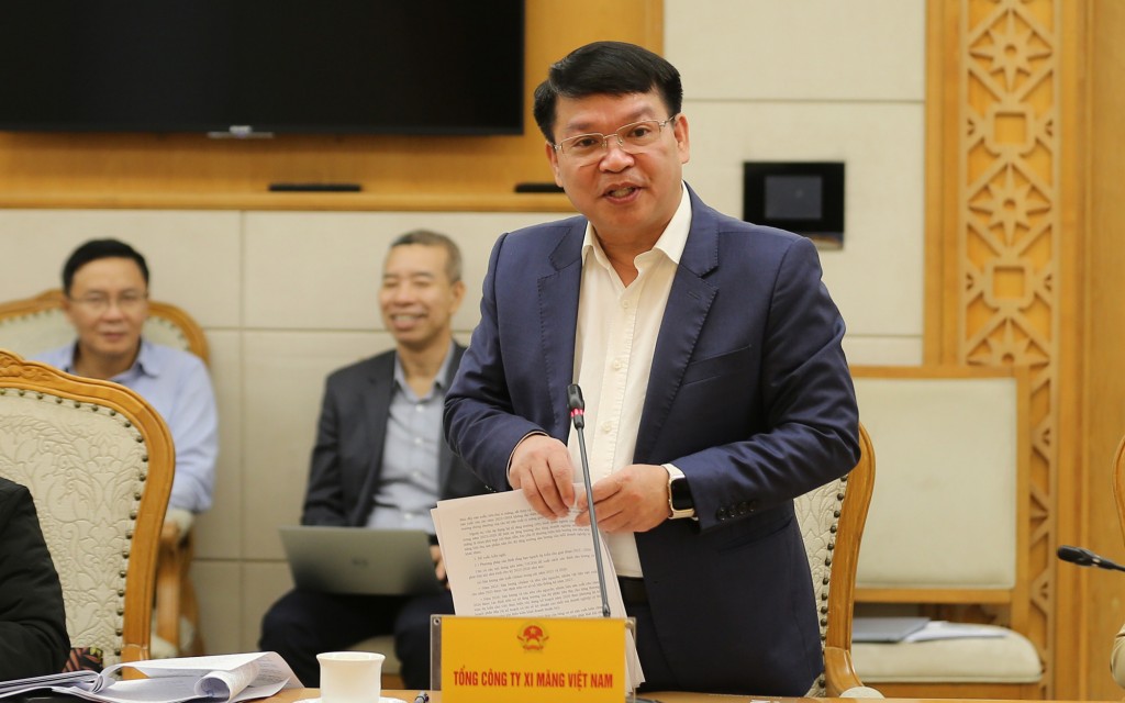 Các đại biểu báo cáo tại cuộc họp - Ảnh: VGP/Minh Khôi