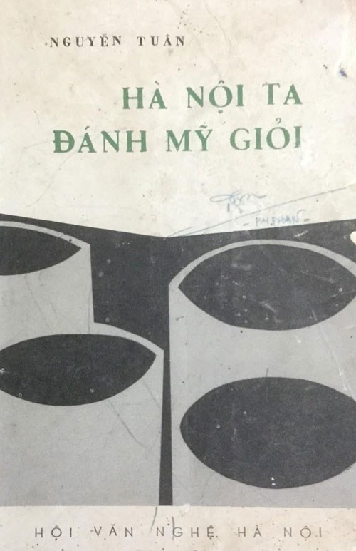 Tập bút ký của nhà văn Nguyễn Tuân