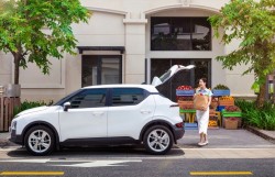 Chạy nhiều vẫn nhẹ chi phí: VinFast VF 5 khẳng định vị thế “xe của năm”