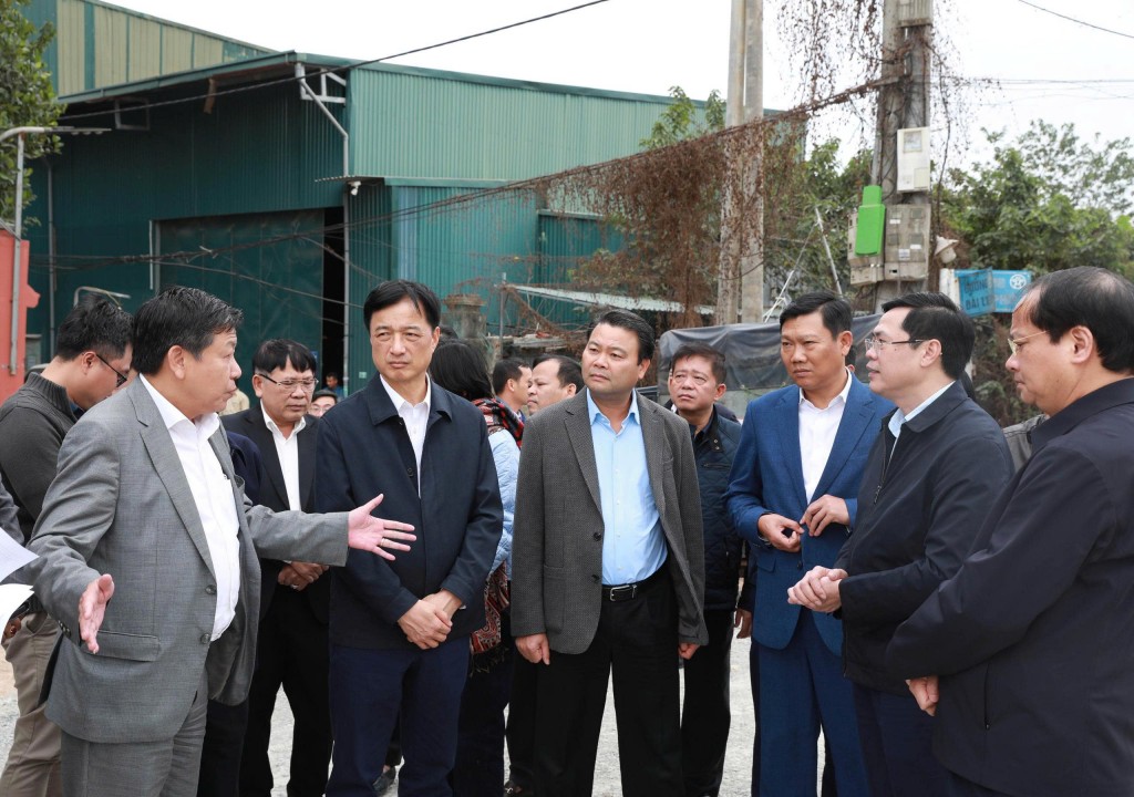 Bí thư Thành uỷ Hà Nội kiểm tra công tác giải phóng mặt bằng một số dự án trọng điểm