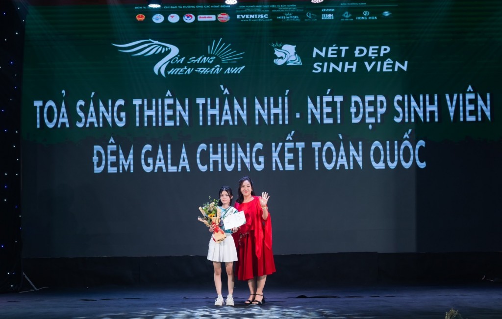 Vũ Khánh Hà - “Ngôi sao Phong cách” cuộc thi “Tỏa sáng Thiên thần nhí