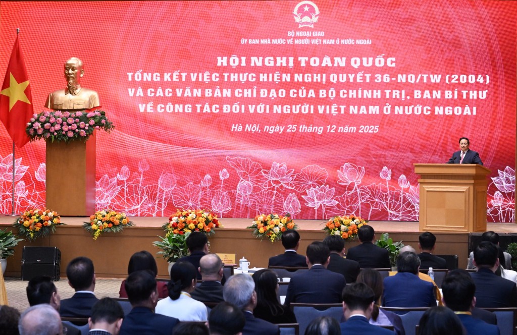 Thủ tướng Phạm Minh Chính ghi nhận những đóng góp, cống hiến tích cực của cộng đồng người Việt Nam ở nước ngoài trên các lĩnh vực, góp phần vào thành tựu chung của đất nước - Ảnh: VGP/Nhật Bắc