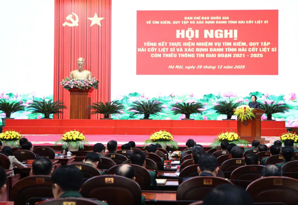 Hội nghị tổng kết thực hiện nhiệm vụ tìm kiếm, quy tập hài cốt liệt sĩ và xác định danh tính hài cốt liệt sĩ còn thiếu thông tin giai đoạn 2021- 2025 - Ảnh: VGP/Thu Giang