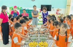 Bồi dưỡng kỹ năng tự phục vụ cho trẻ ngay từ bậc mầm non