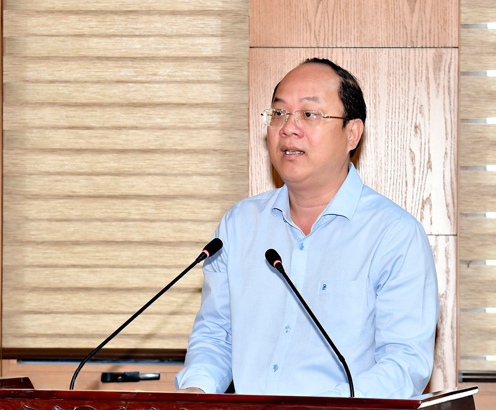 Bí thư Tỉnh ủy Cà Mau Nguyễn Hồ Hải phát biểu kết luận và chỉ đạo tại hội nghị.