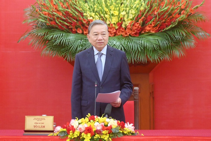 Tổng Bí thư Tô Lâm: Tạo nguồn cán bộ người dân tộc thiểu số từ học sinh, sinh viên xuất sắc