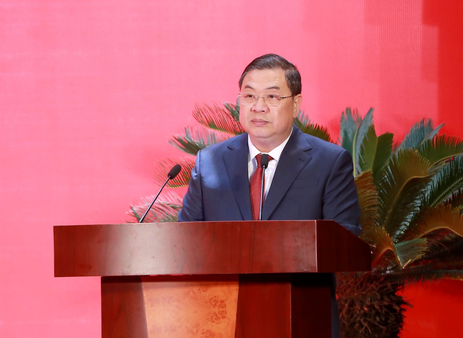 Khai mạc triển lãm “Đảng Cộng sản Việt Nam - Từ Đại hội đến Đại hội”