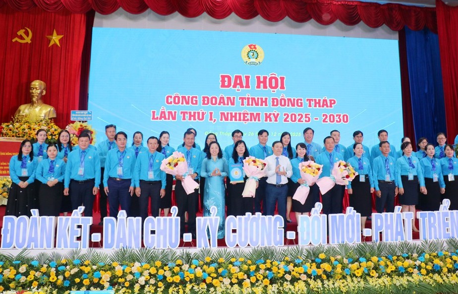 Bà Huỳnh Thị Tuyết vui giữ chức Chủ tịch Liên đoàn Lao động tỉnh Đồng Tháp